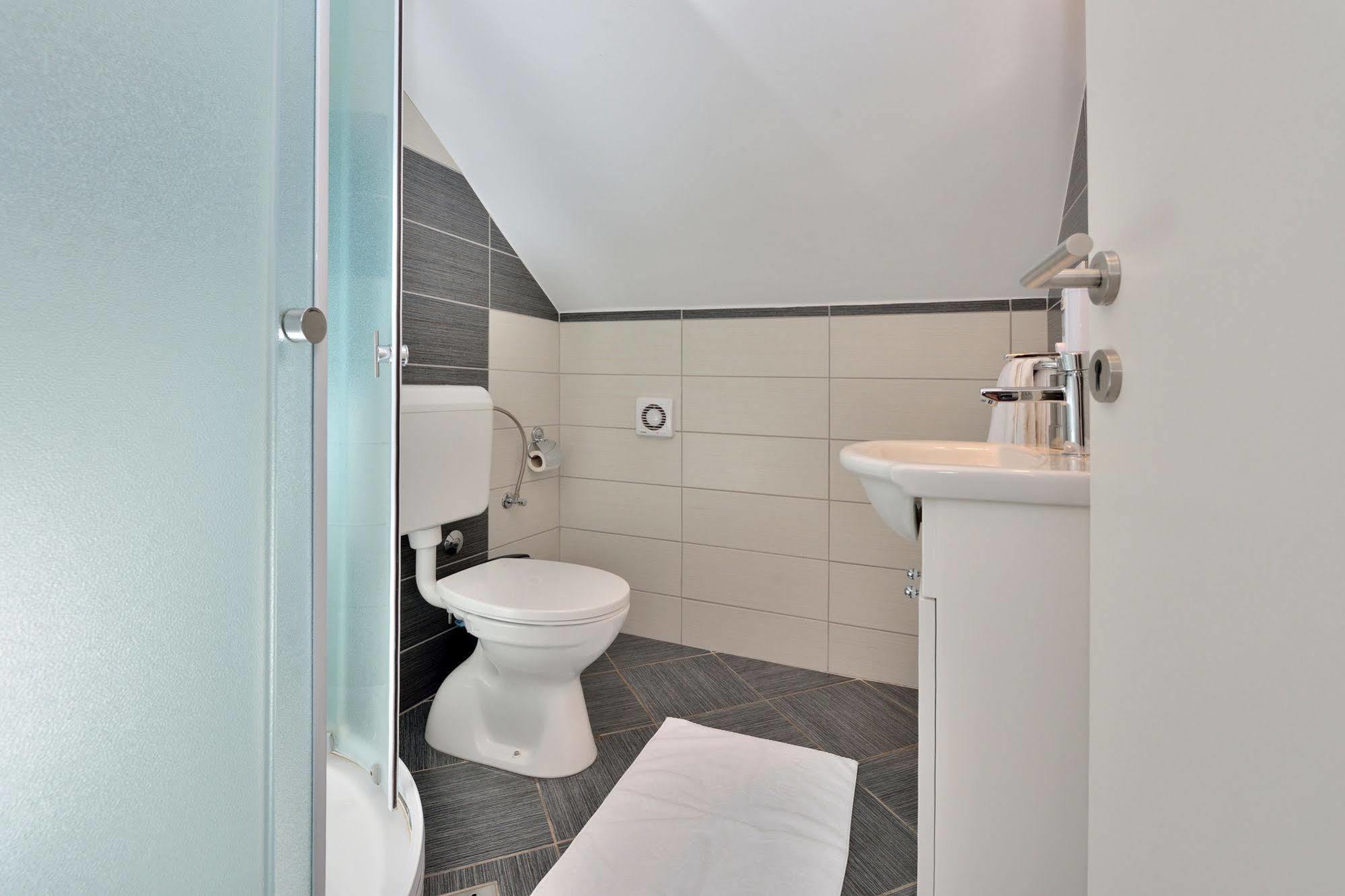 זאדאר Apartments Donat מראה חיצוני תמונה