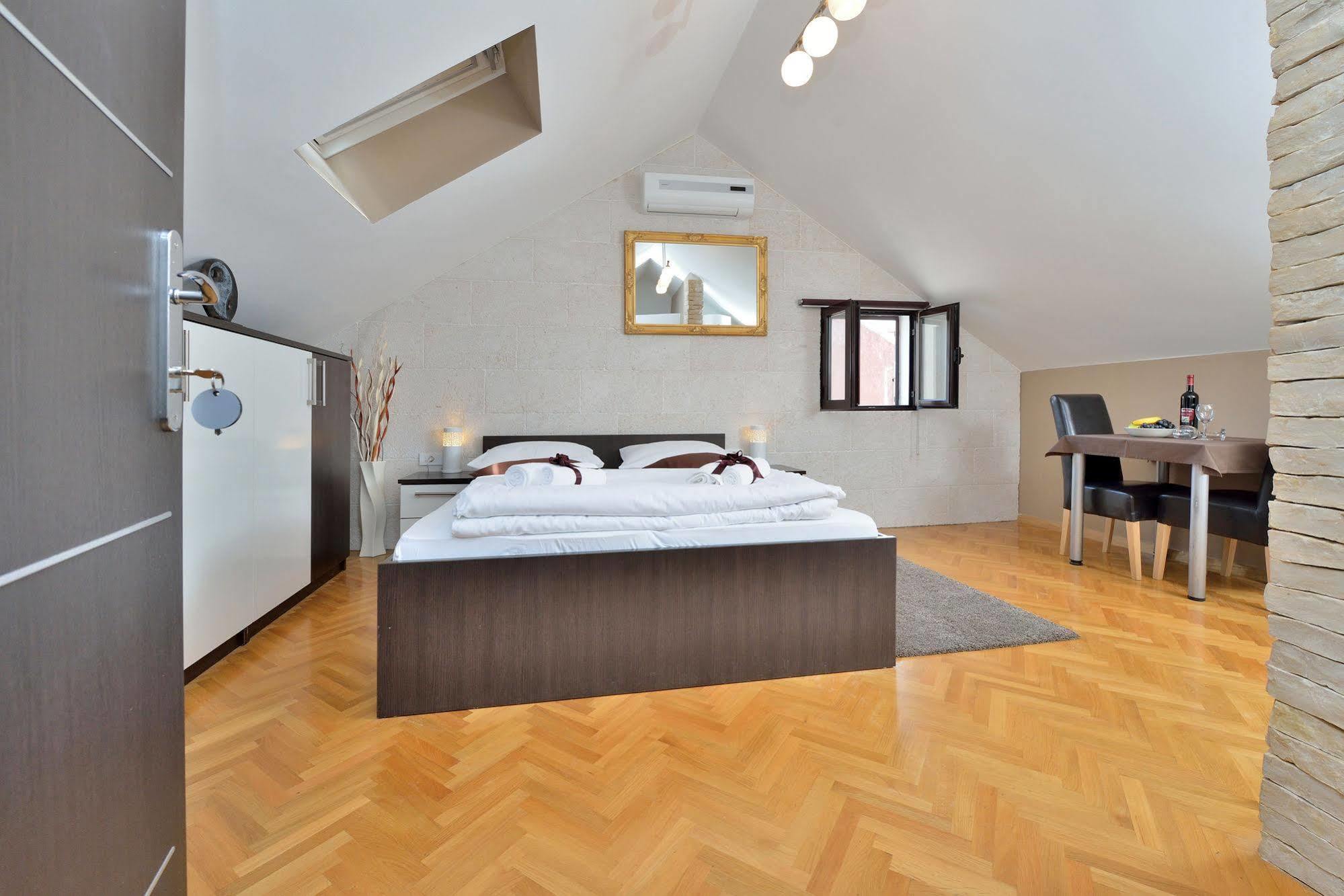 זאדאר Apartments Donat מראה חיצוני תמונה